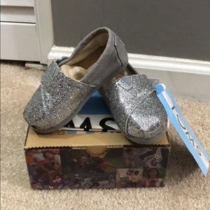 Toddler TOMS Tiny Classic Chrome Glitter Canvas